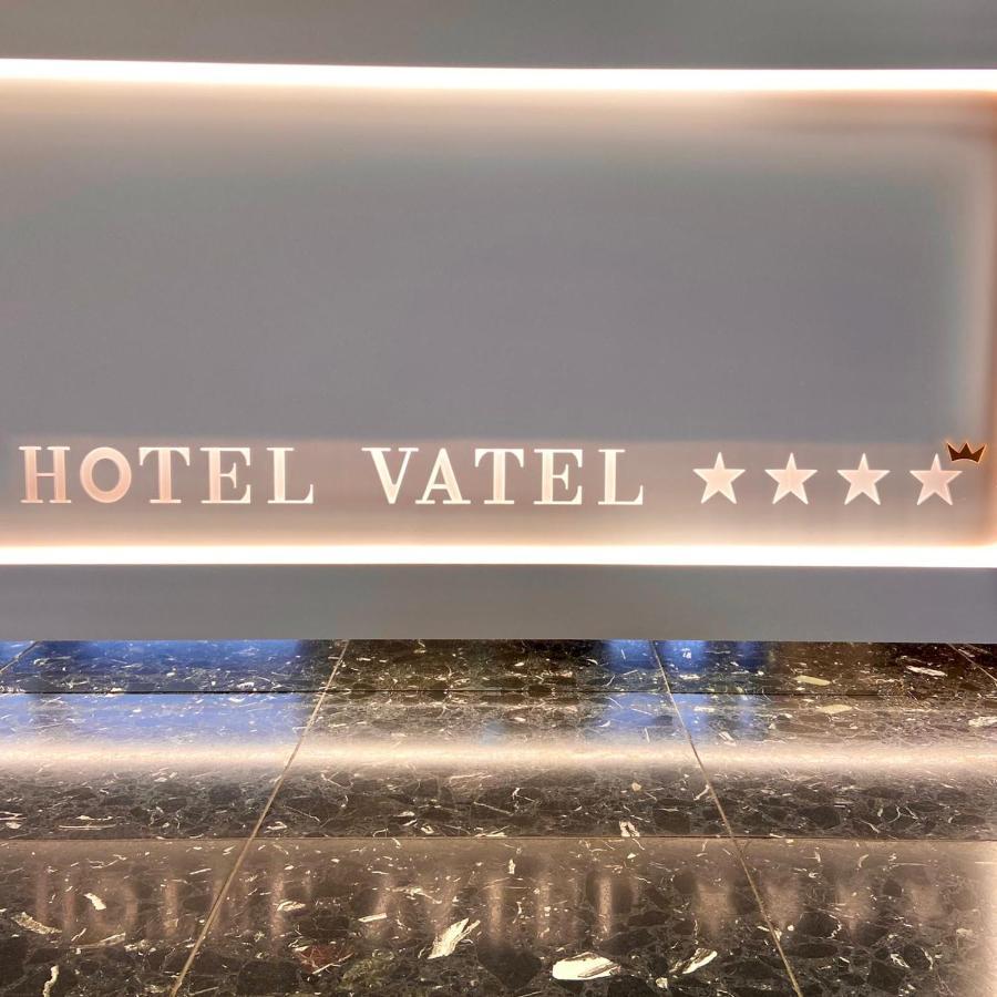 Hotel Vatel 4* Superior Martigny Exteriör bild